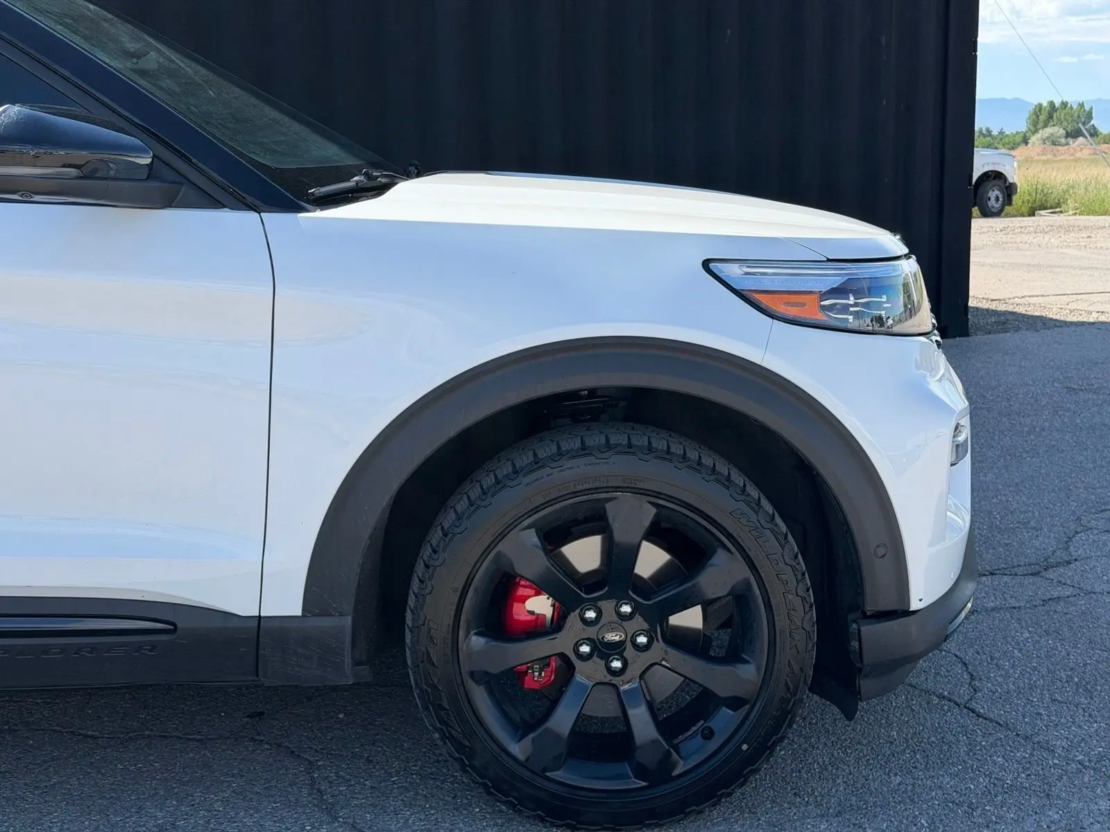 2021 Ford Explorer ST 4WD photo 4