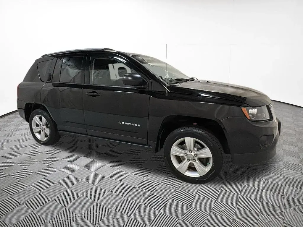 2017 Jeep Compass Sport 4X4 photo 5