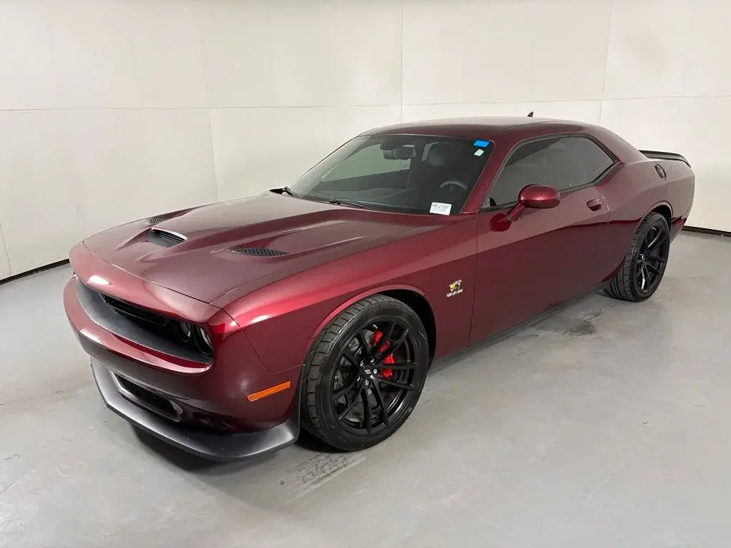2020 Dodge Challenger R/T Scat Pack photo 5