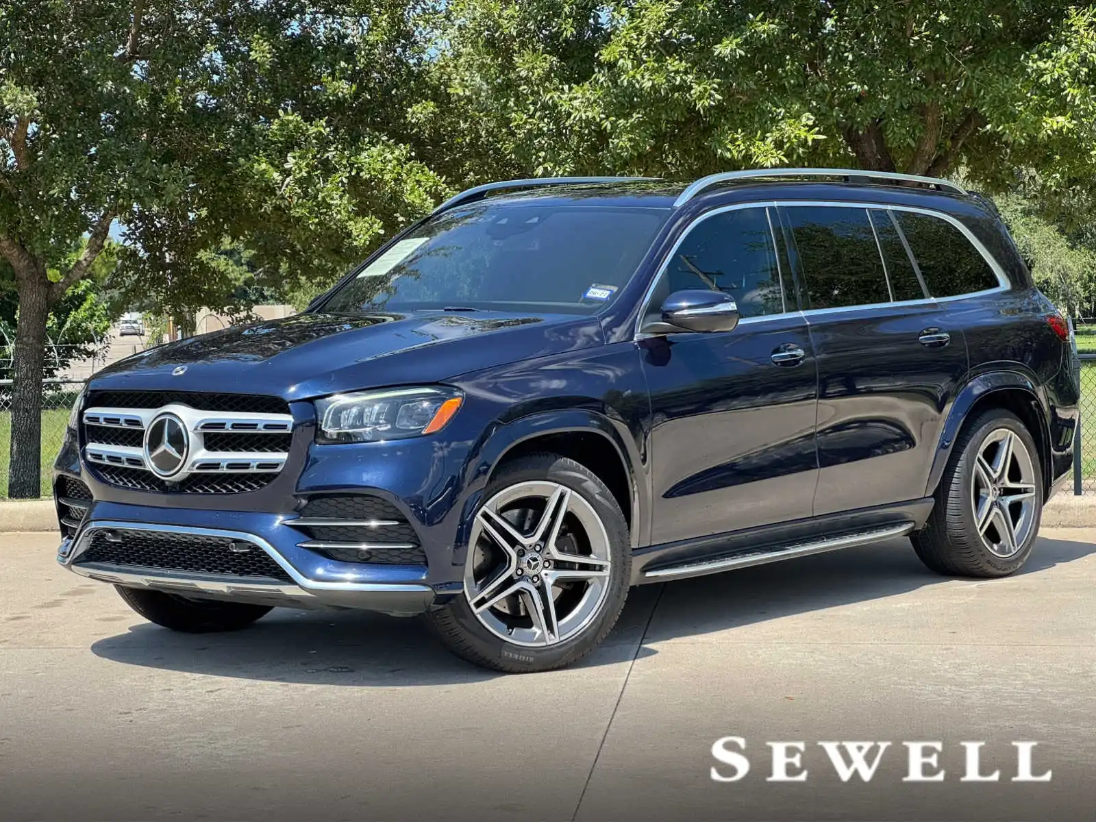 2022 Mercedes-Benz GLS GLS 450's photo