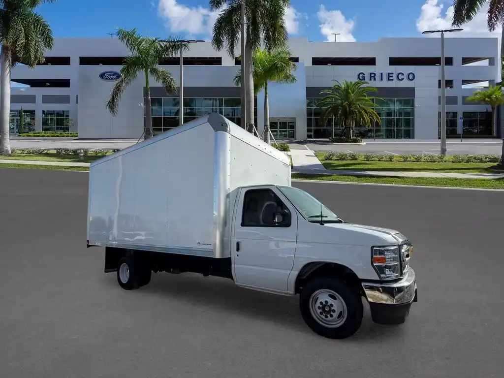 2027 Ford E-Series DRW E-350 Super Duty 176 in WB's photo