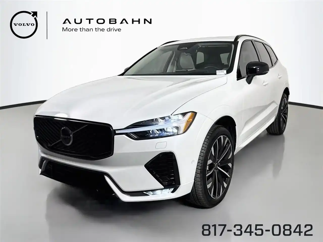 2027 Volvo XC60 B5 Ultra Dark AWD's photo