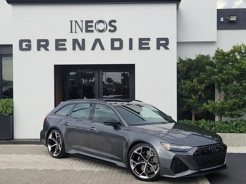 2024 Audi RS 6 Avant Performance's photo