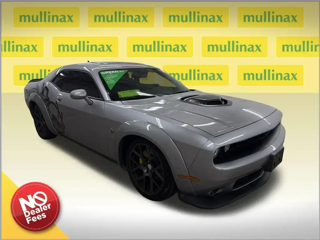 2016 Dodge Challenger 392 Hemi Scat Pack Shaker's photo