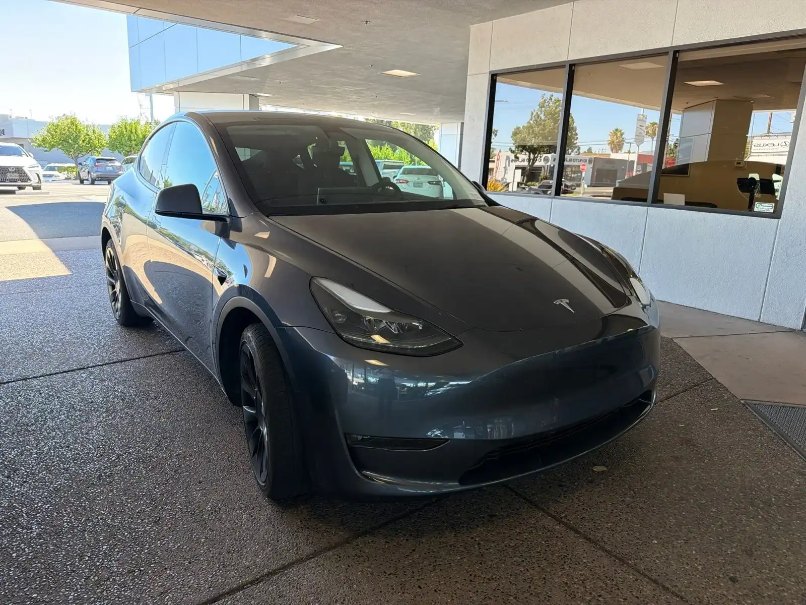 2023 Tesla Model Y Long Range Dual Motor All-Wheel Drive's photo
