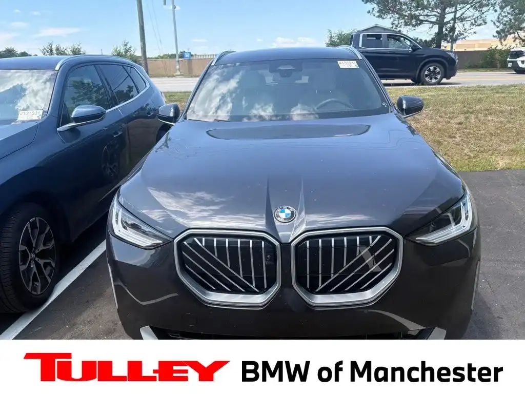 2025 BMW X3 30 XDRIVE's photo