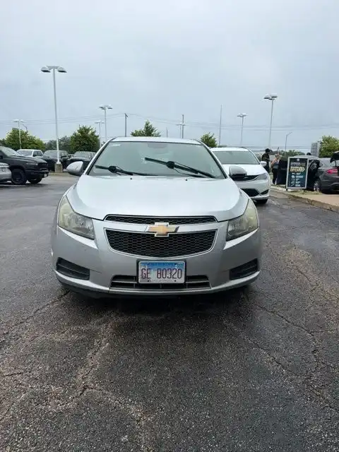 2012 Chevrolet Cruze 4-Door Sedan 1FL (Fleet)'s photo