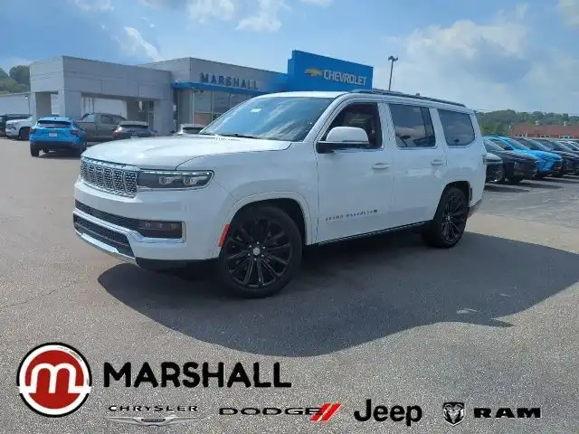 2023 Jeep Grand Wagoneer Series II 4WD's photo
