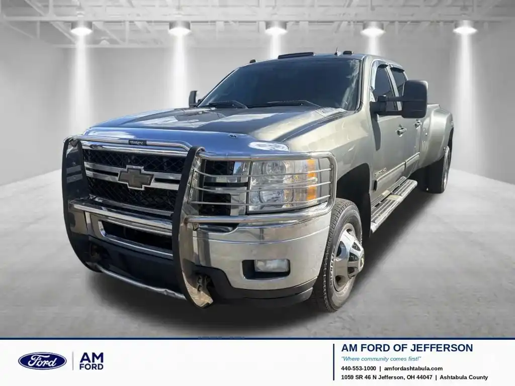 2011 Chevrolet Silverado HD LTZ 4WD Crew Cab SRW SWB's photo