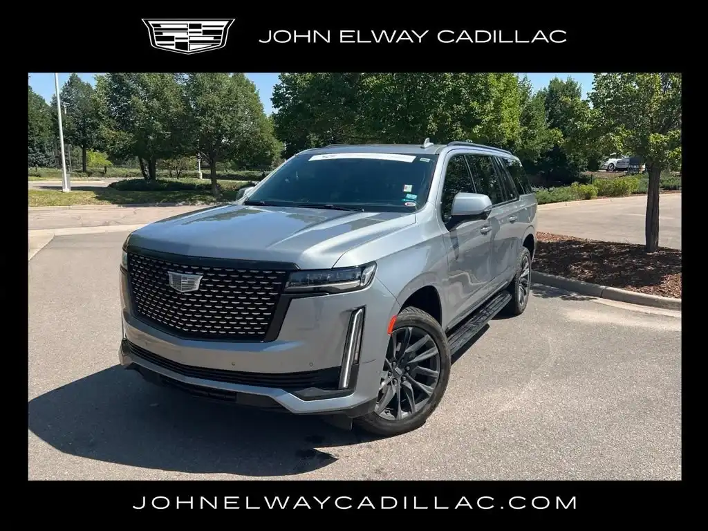 2023 Cadillac Escalade ESV 4WD Premium Luxury's photo