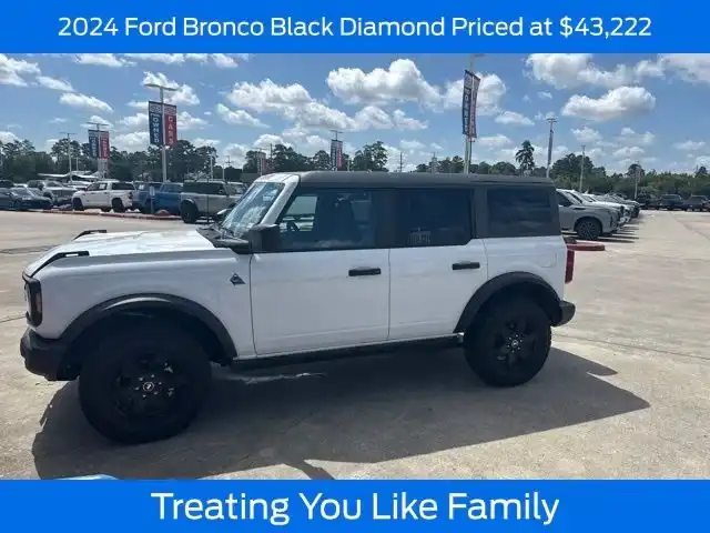 2024 Ford Bronco Black Diamond Mid (322A) 4x4's photo