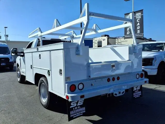 2024 Ford F-350 XLT Regular Cab 145-In DRW photo 5