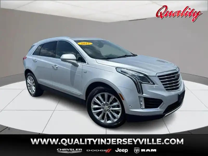 2017 Cadillac XT5 AWD Platinum's photo