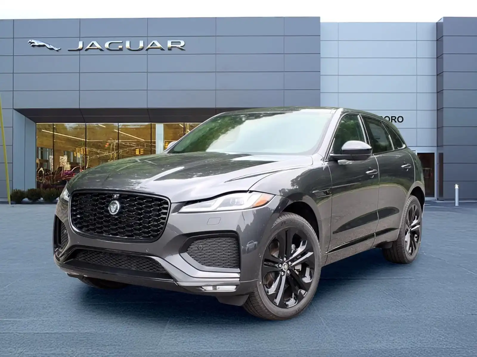2026 Jaguar F-PACE P250 R-Dynamic S's photo