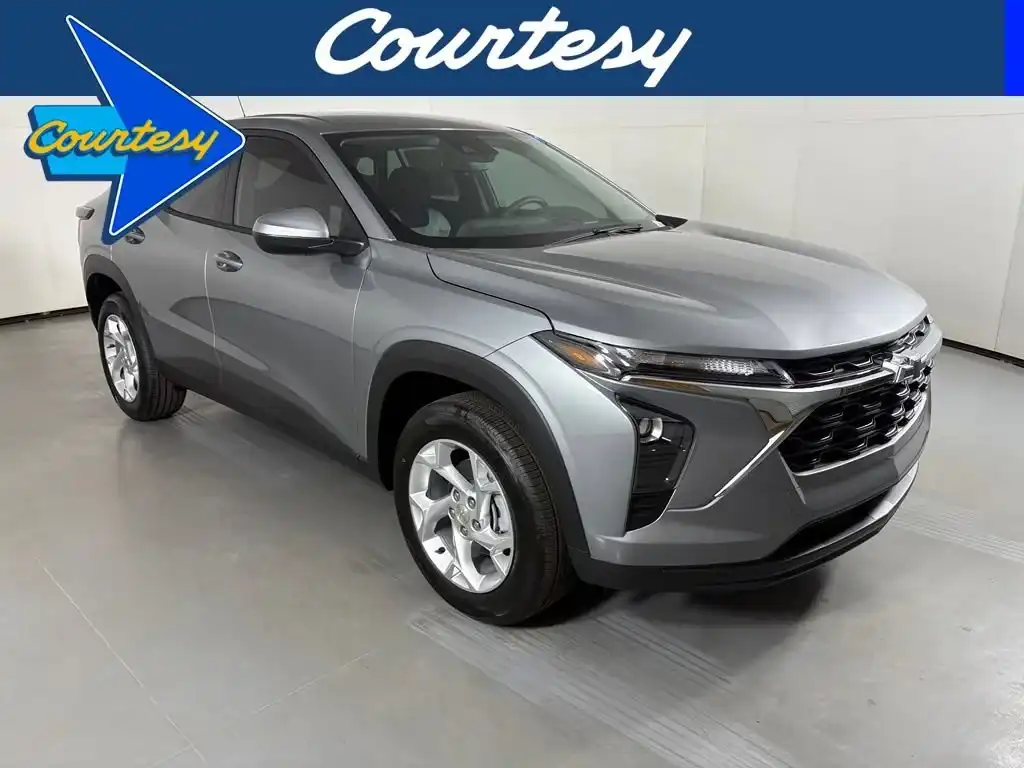 2026 Chevrolet Trax LS's photo