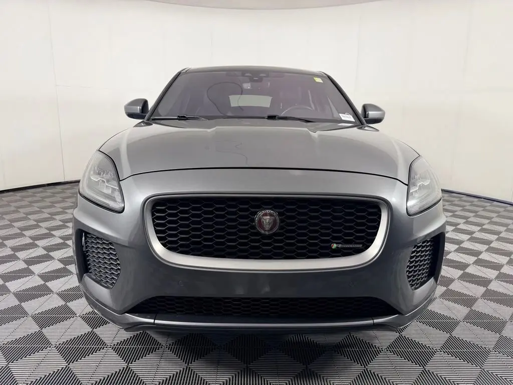 2019 Jaguar E-PACE P300 R-Dynamic S AWD photo 3