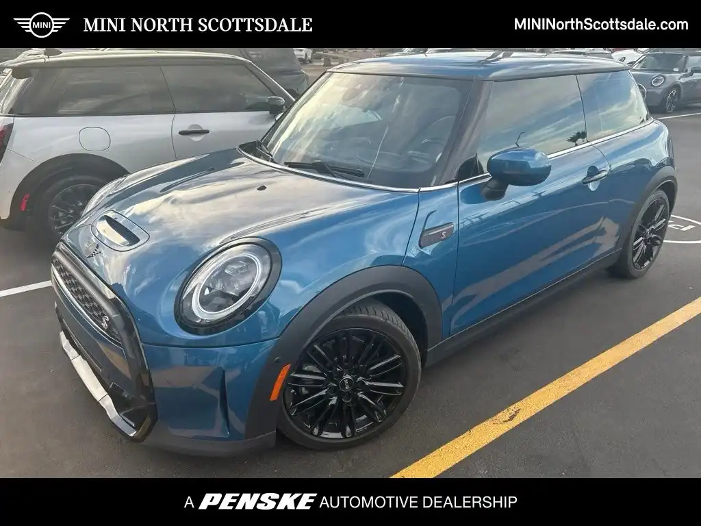 2023 MINI Cooper Cooper S 3 Door's photo