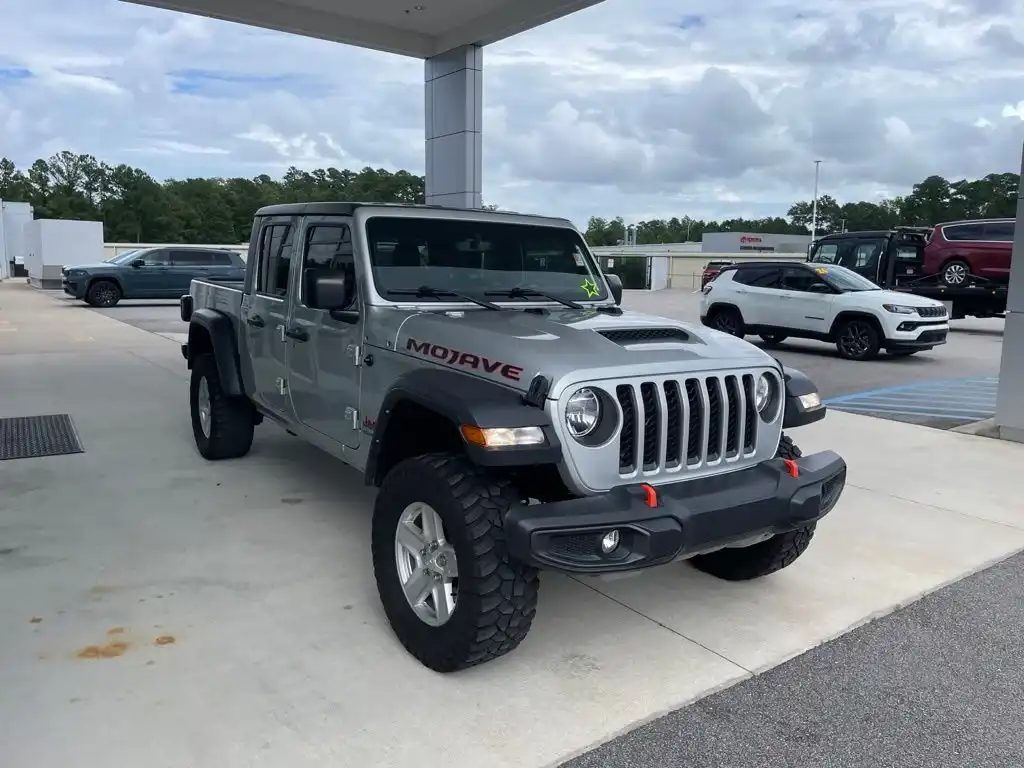 2023 Jeep Gladiator Mojave's photo
