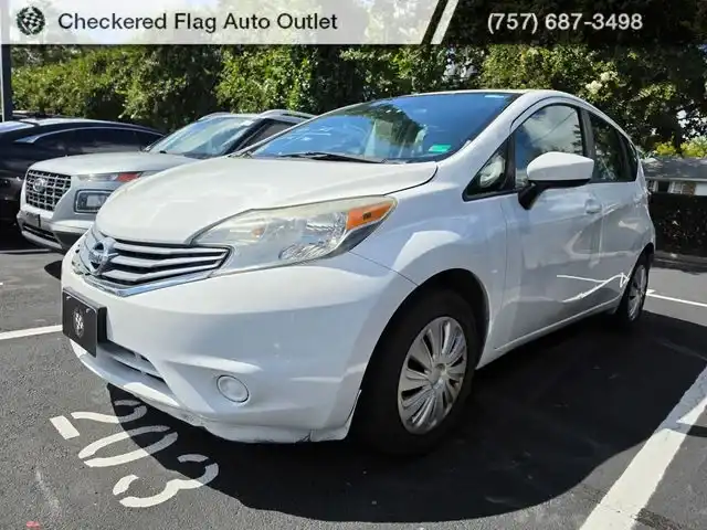 2016 Nissan Versa Note 1.6 SV CVT's photo
