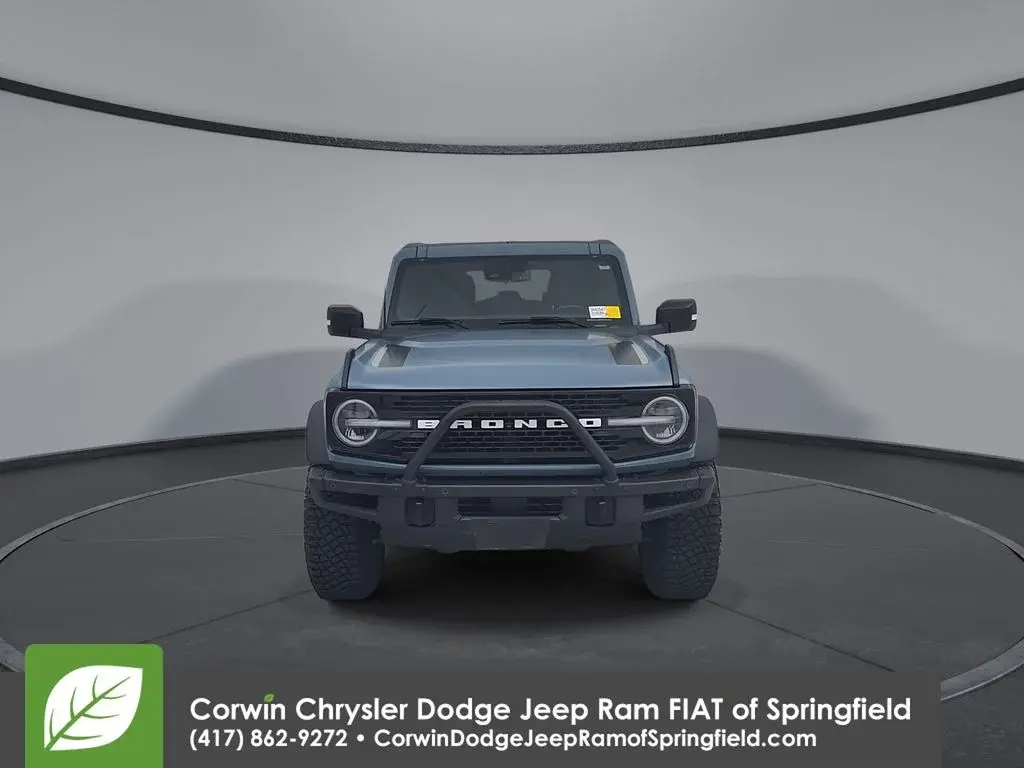 2021 Ford Bronco First Edition Advanced 4x4 photo 5