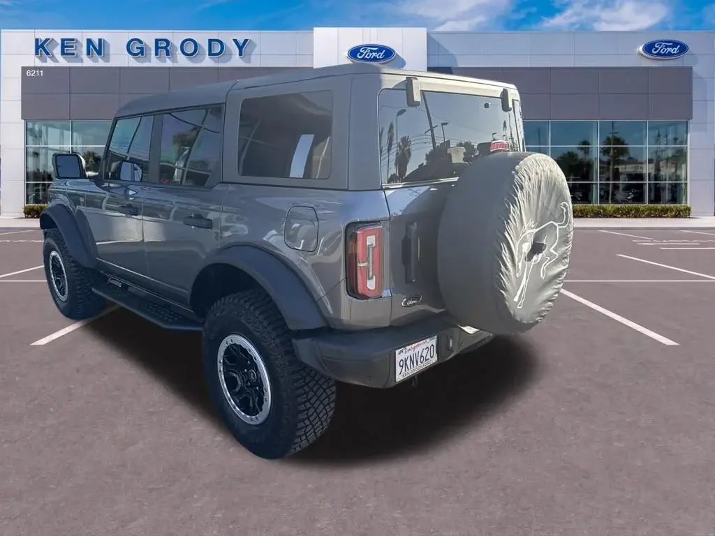 2023 Ford Bronco Badlands 4x4 photo 5