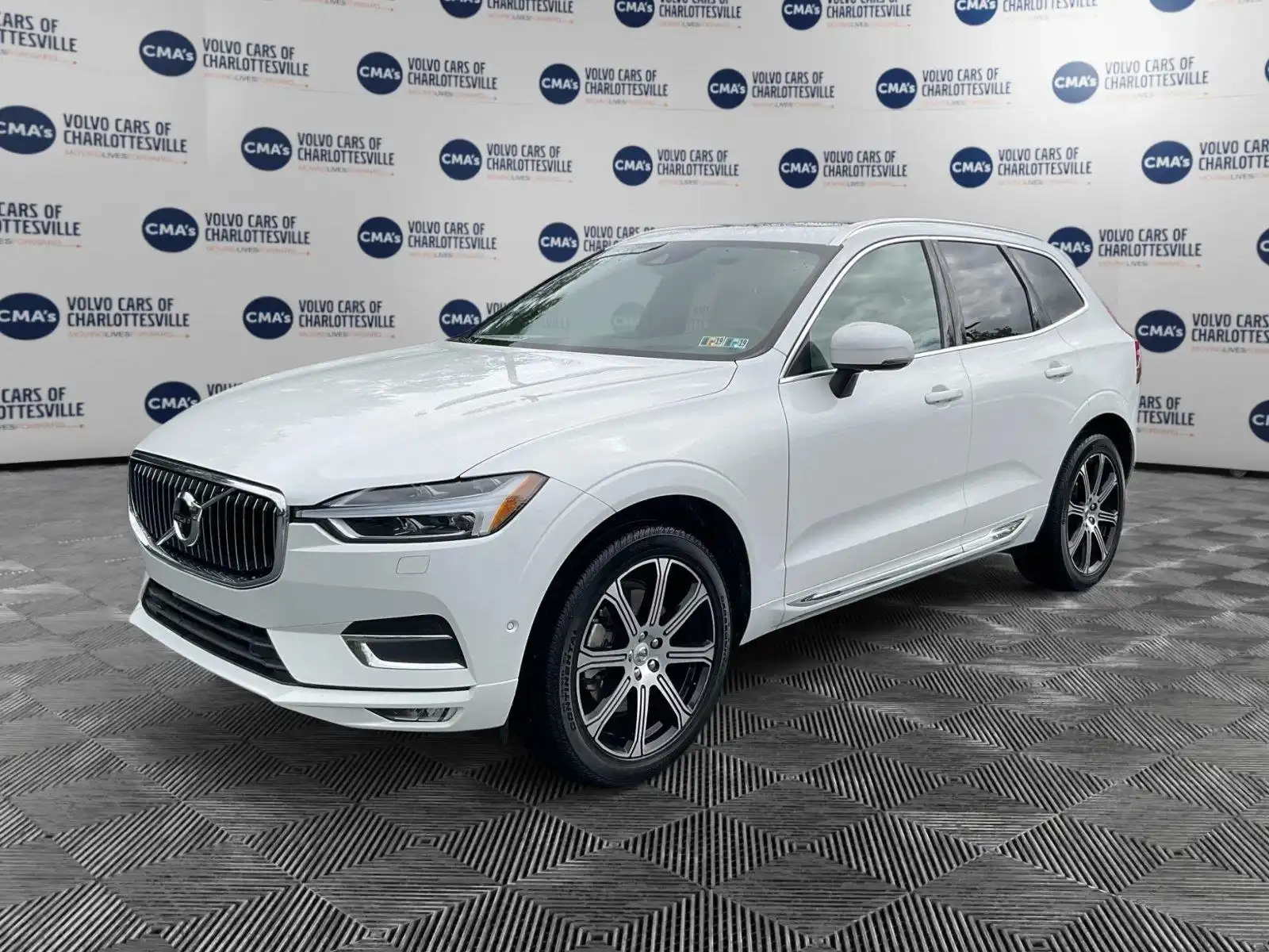2019 Volvo XC60 T6 Inscription AWD's photo