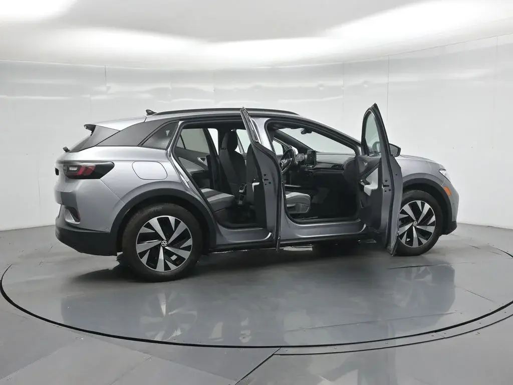 2025 Volkswagen ID.4 PRO photo 4