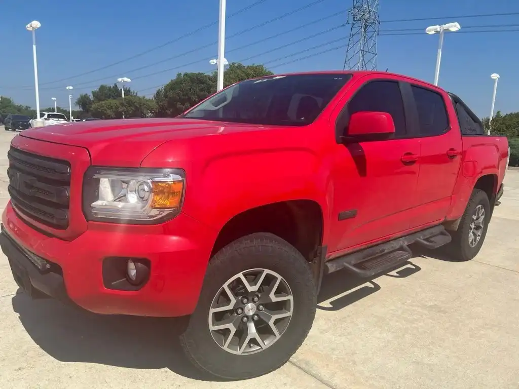 2016 GMC Canyon 4WD SLE Crew Cab Short Box's photo