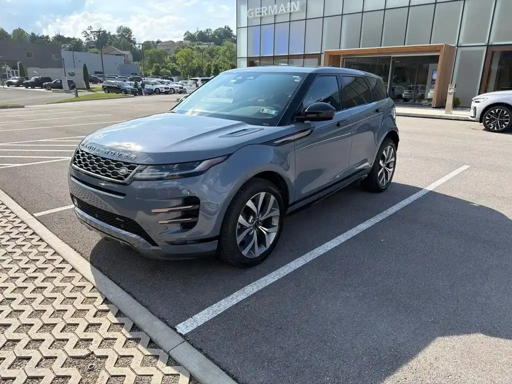 2023 Land Rover Range Rover Evoque R-Dynamic SE's photo