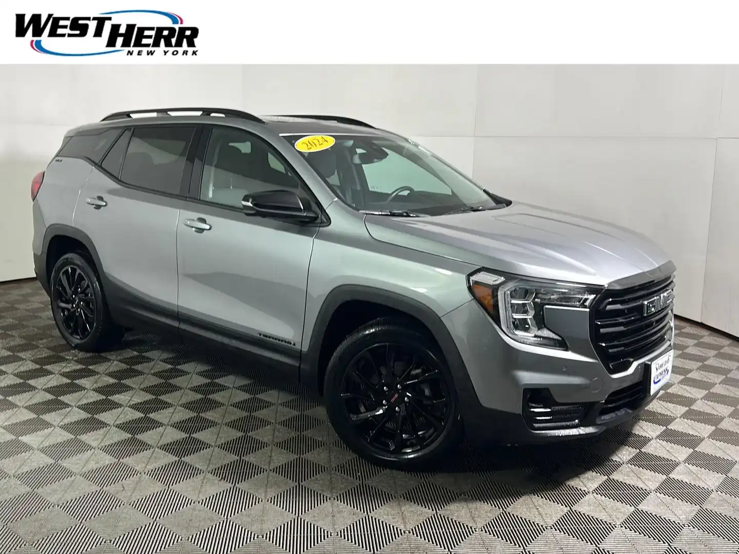 2024 GMC Terrain SLT AWD's photo