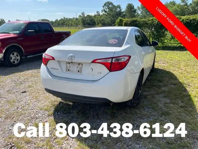 2014 Toyota Corolla LE AT photo 4