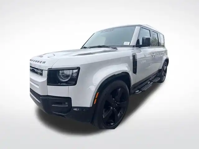 2026 Land Rover Defender 110 X-Dynamic SE P400's photo