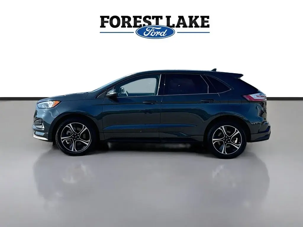 2023 Ford Edge ST AWD photo 4