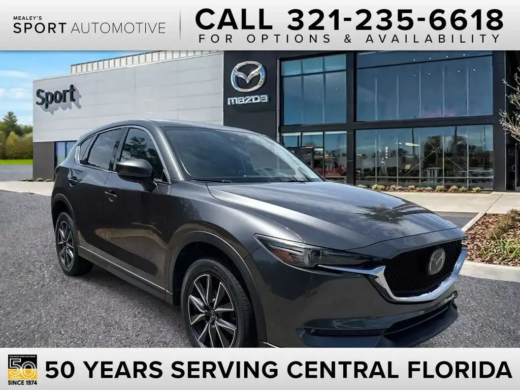 2017 Mazda CX-5 Grand Touring auto's photo
