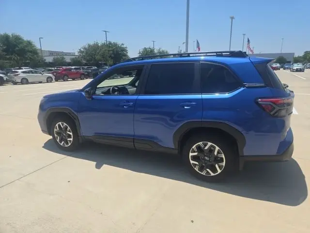 2026 Subaru Forester Base photo 4