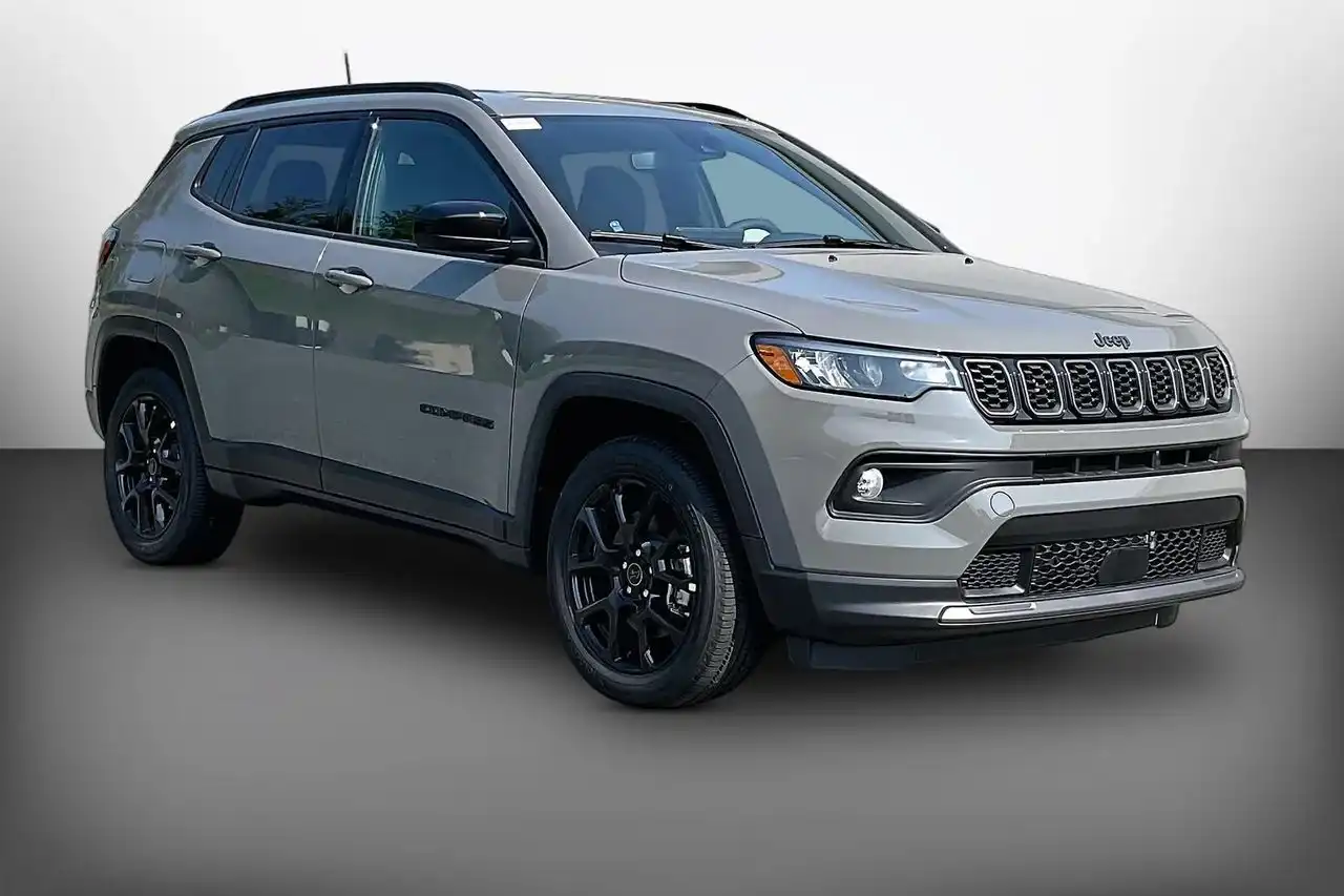 2026 Jeep Compass Latitude Altitude 4WD's photo