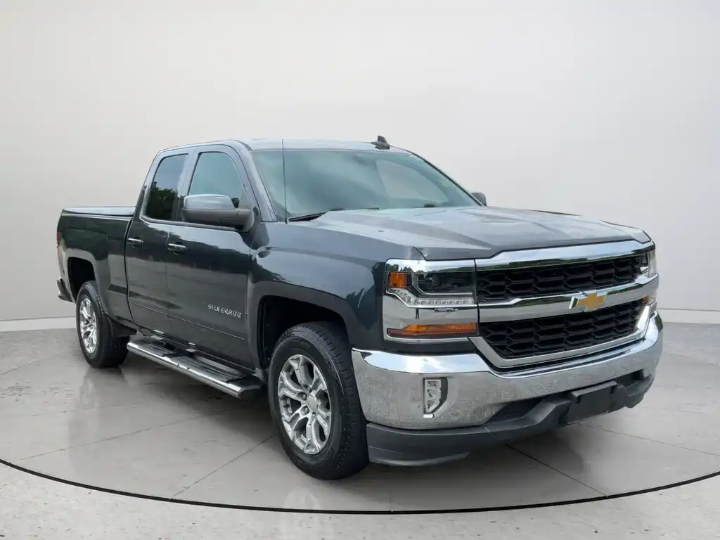 2017 Chevrolet Silverado 1500 LT Double Cab Std Box's photo