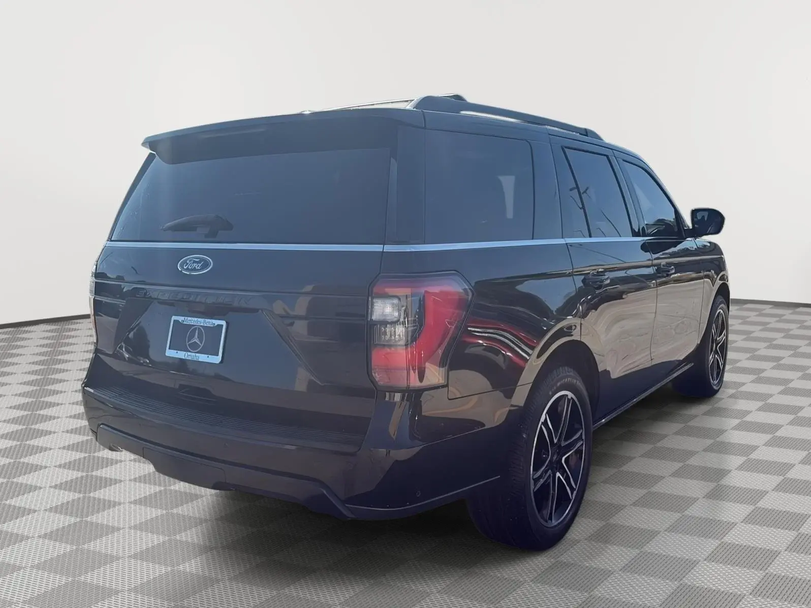 2021 Ford Expedition Limited 4X4 photo 3