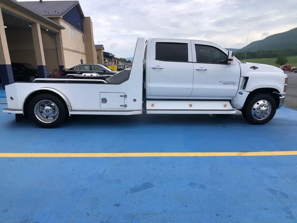 2019 Chevrolet Silverado HD 1LT Crew Cab 175" WB's photo