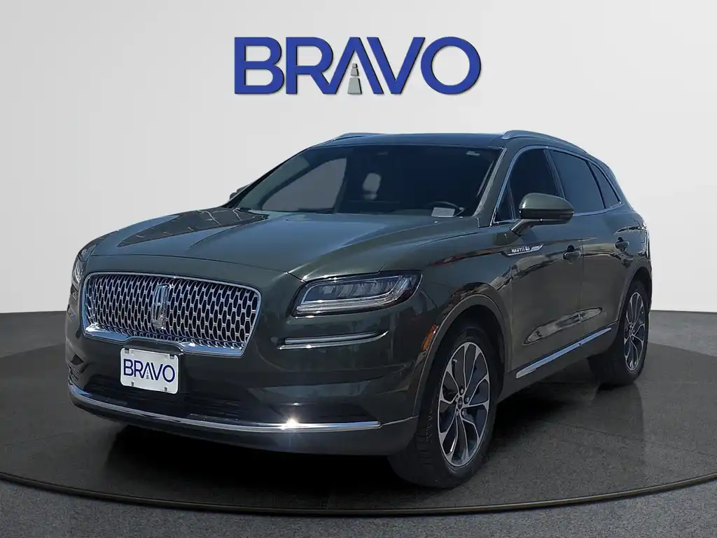2022 Lincoln Nautilus Reserve FWD's photo