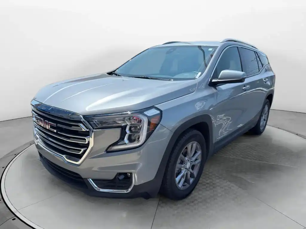 2023 GMC Terrain SLT FWD's photo