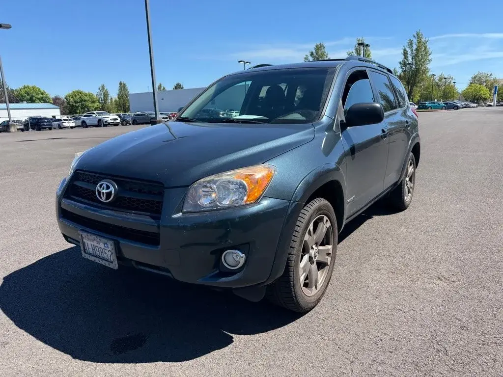 2011 Toyota RAV4 Sport 4x4 photo 3