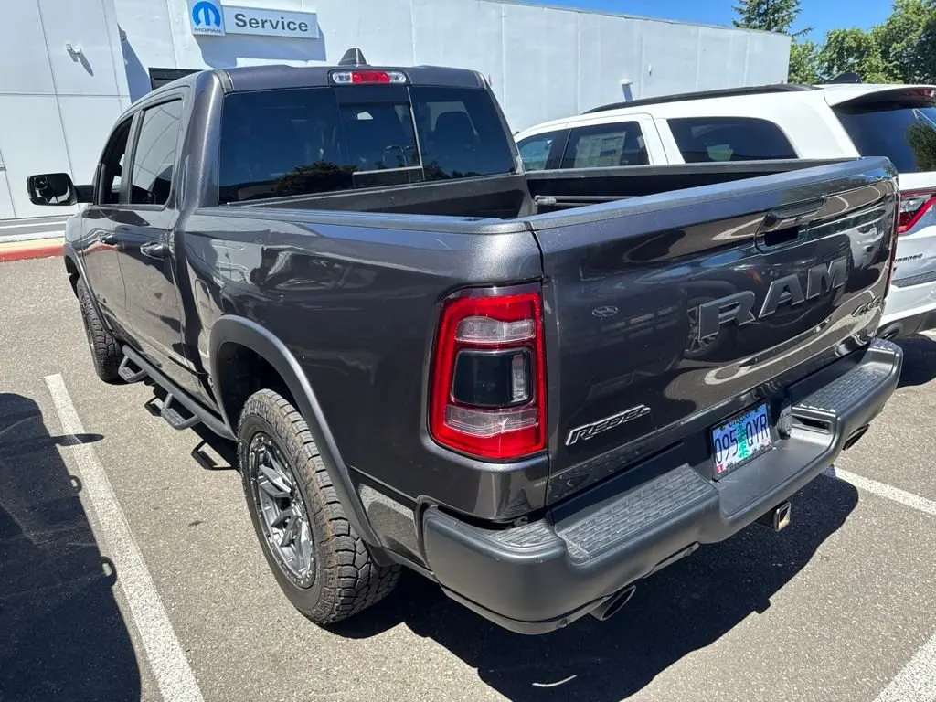 2019 RAM 1500 Rebel 4x4 Crew Cab 5'7 photo 4