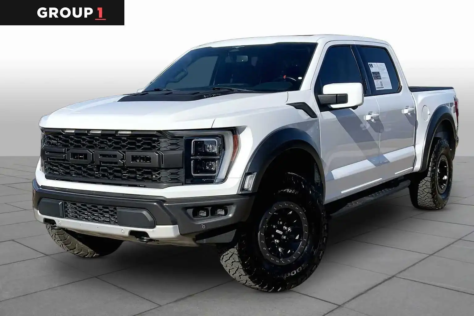 2023 Ford F-150 Raptor 4x4 SuperCrew 5-1/2 Box's photo
