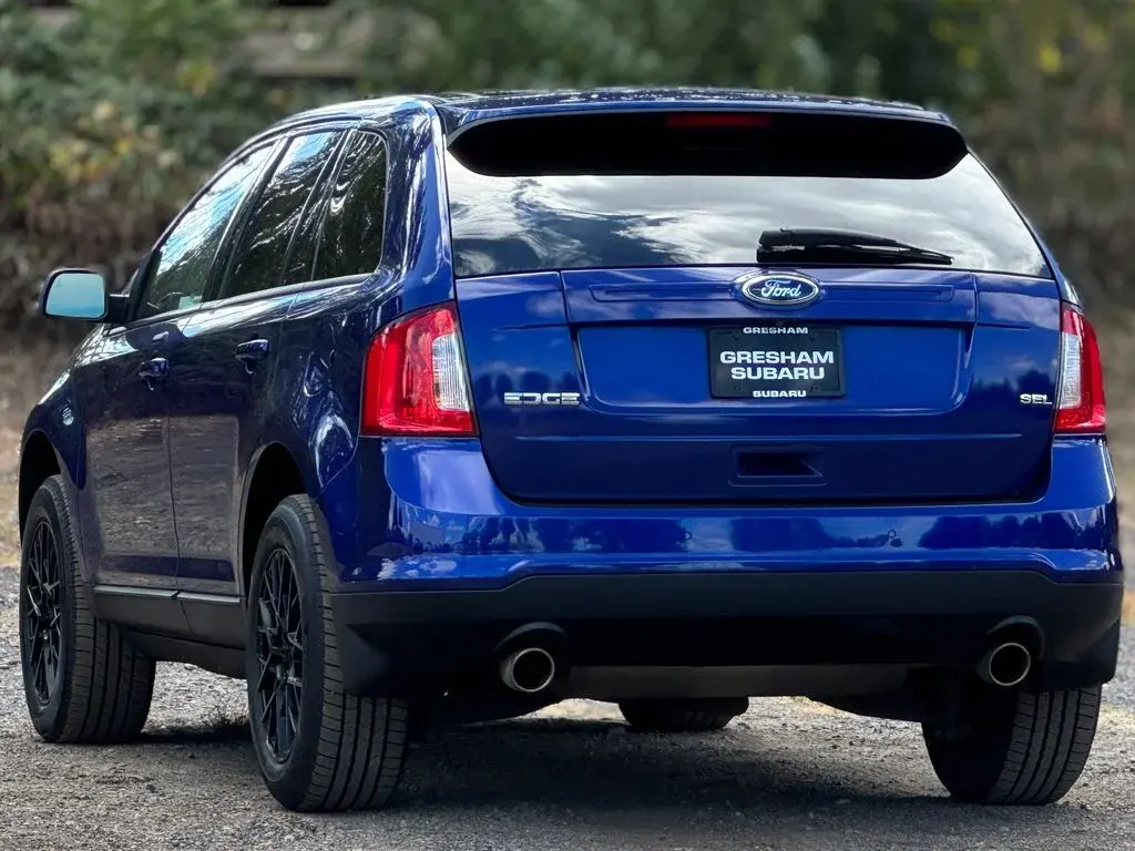 2014 Ford Edge SEL photo 5