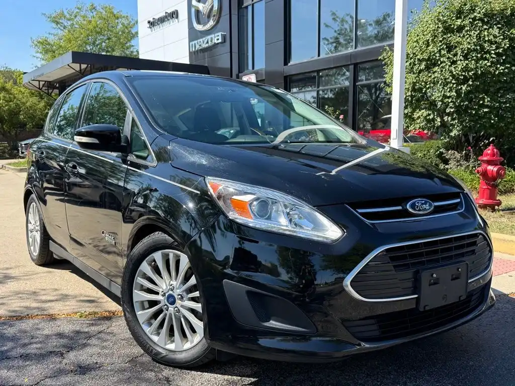 2017 Ford C-Max PHEV SE's photo