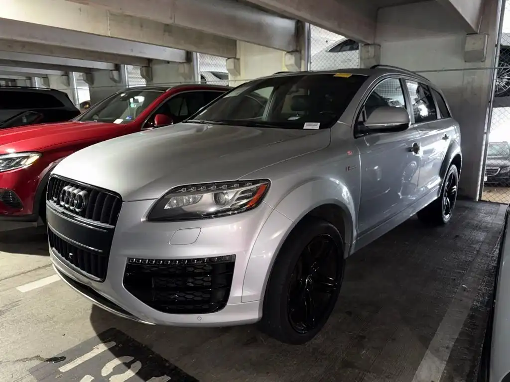 2015 Audi Q7 3.0T quattro tiptronic S line Prestige's photo