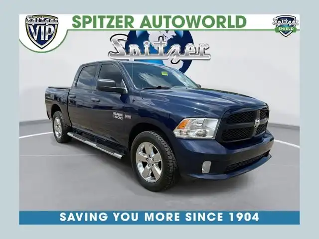 2018 RAM 1500 Express 4x4 Crew Cab 5'7's photo
