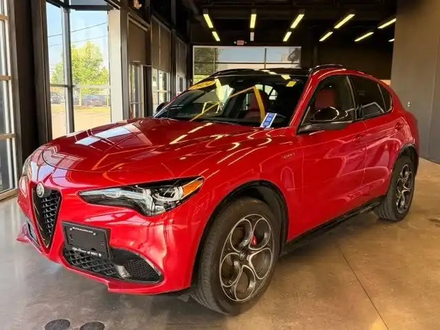 2024 Alfa Romeo Stelvio Veloce AWD's photo
