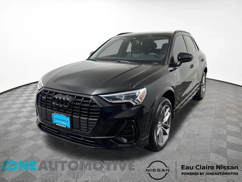 2023 Audi Q3 45 TFSI S Line Premium Plus quattro's photo